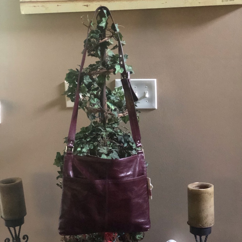 Hobo Crossbody - Vintage Hide in Pretty burgundy🍷